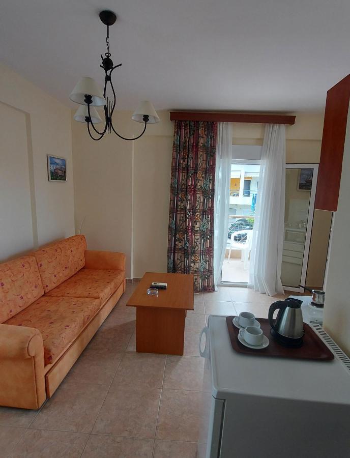Hotel Kassandros Siviri Exteriör bild